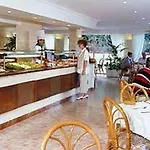 Parque Vacacional Eden منتجع