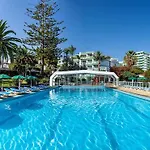 Parque Vacacional Eden منتجع