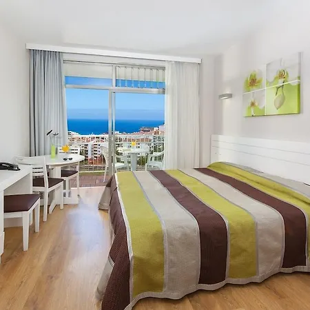 Parque Vacacional Eden Resort 4*