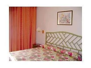 Parque Vacacional Eden 4*