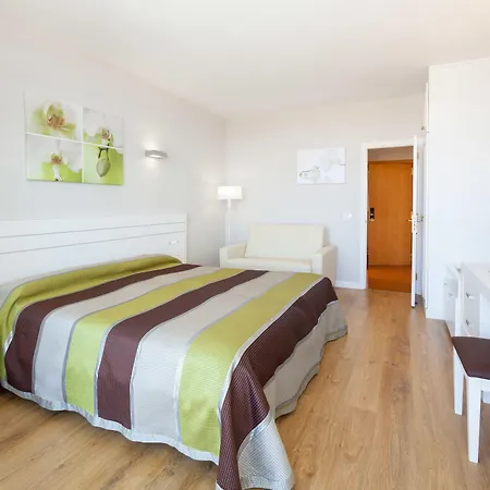 Parque Vacacional Eden 4* Πουέρτο Ντε Λα Κρουζ