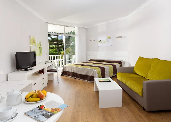 Parque Vacacional Eden Resort 4*