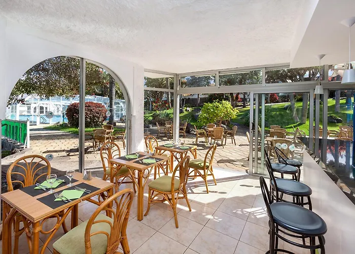 Parque Vacacional Eden Resort 4*