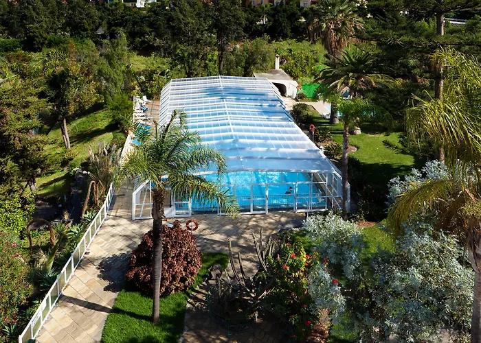 Parque Vacacional Eden Resort